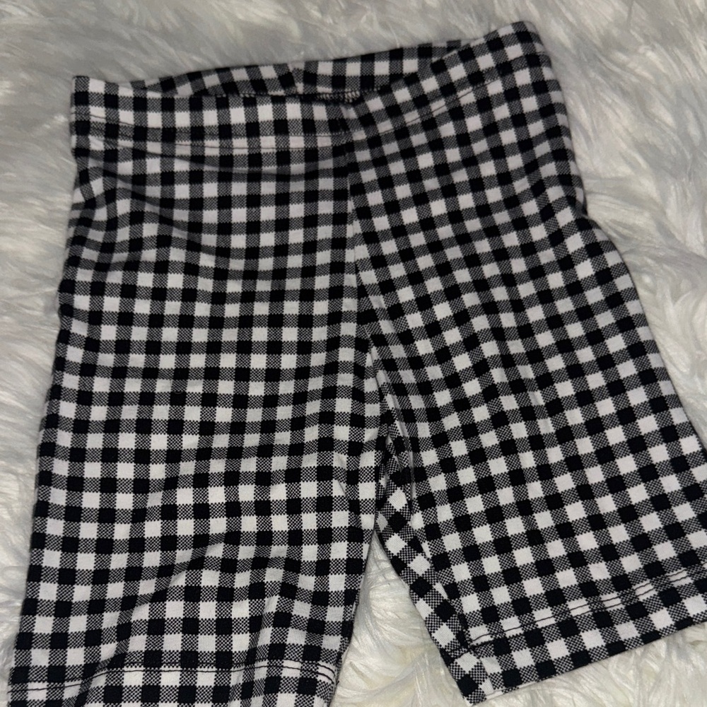 Colorful Patterned Shorts Set - Picture 8 of 9